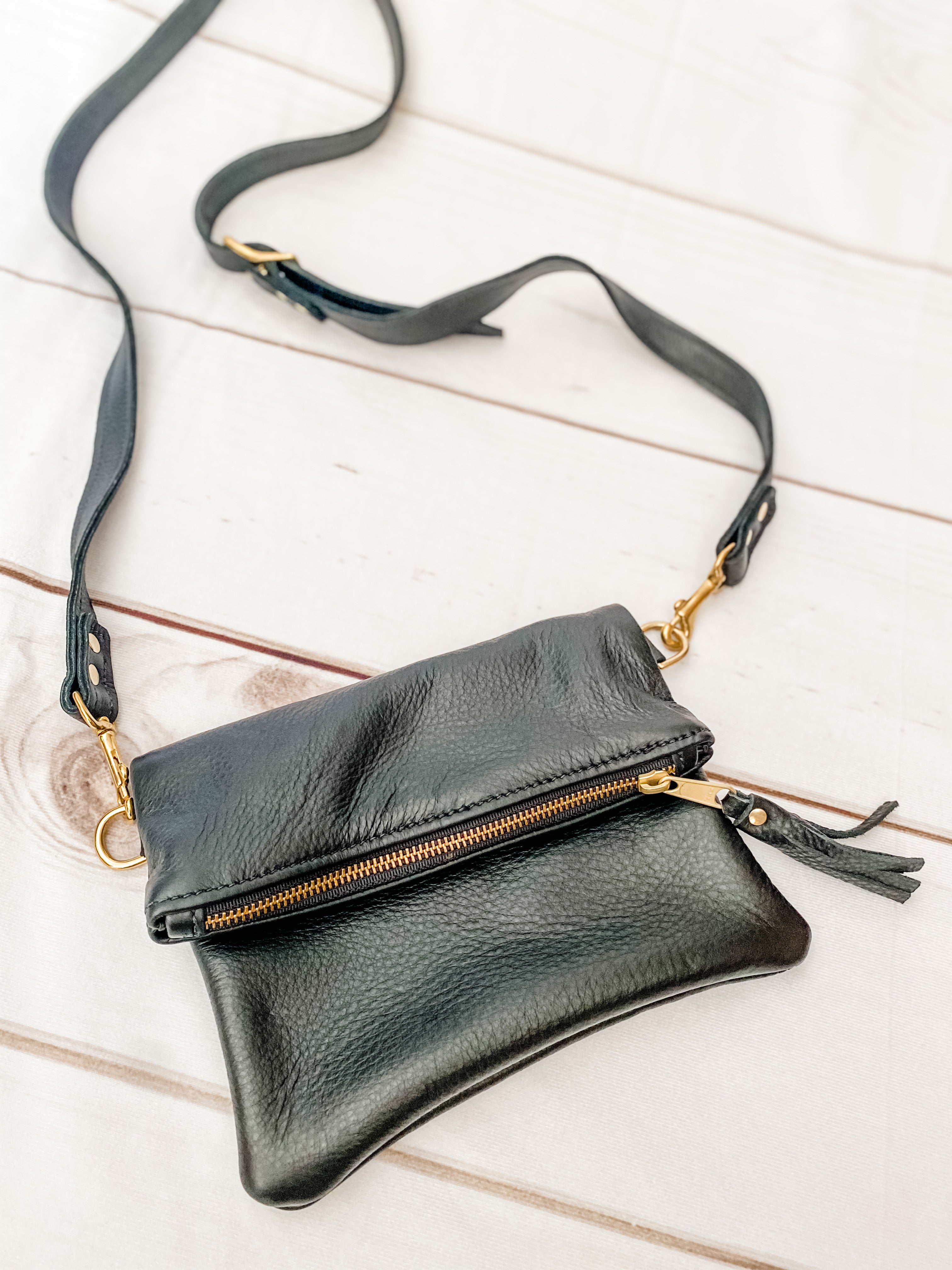 Foldover Crossbody - Pebble Black
